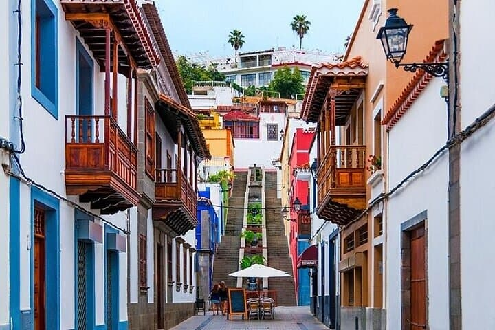 Gran Canaria Day Tour: Arucas, Teror & Aloe Vera Farm Highlights photo 4