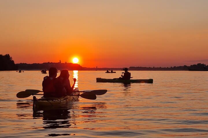 Sunset Kayak Adventure on the Danube and Sava in Belgrade photo 3