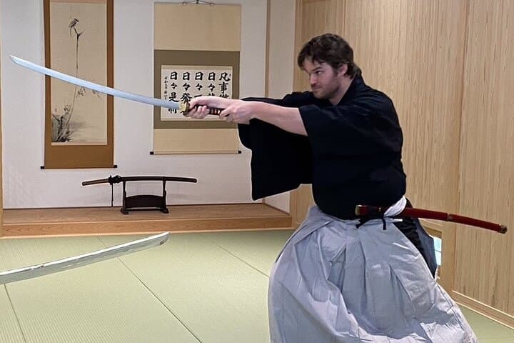 Learn Samurai Swordsmanship in Asakusa: Hands-On Samurai School Near Tokyo Skytree photo 4