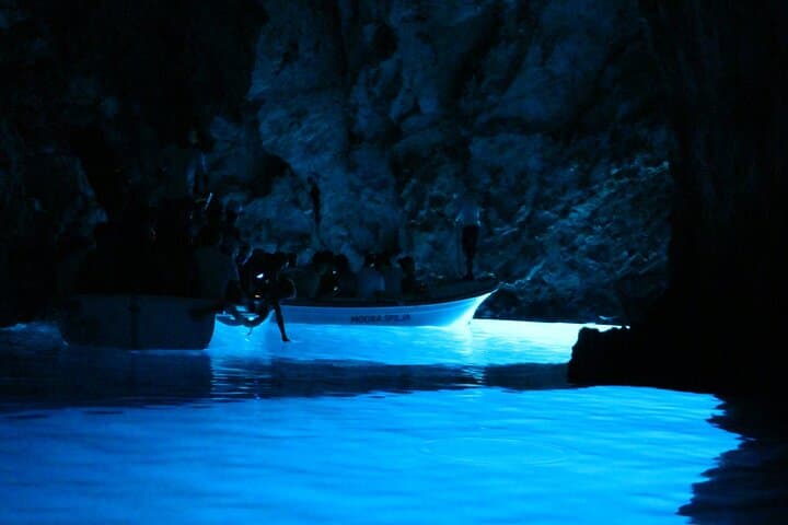 Blue Cave & Five Islands Tour from Split: Blue Grotto, Stiniva & Pakleni Islands photo 2