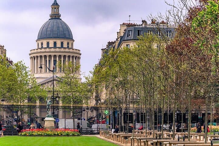 Strolling the Latin Quarter: Left Bank Literary Walk in Paris photo 2