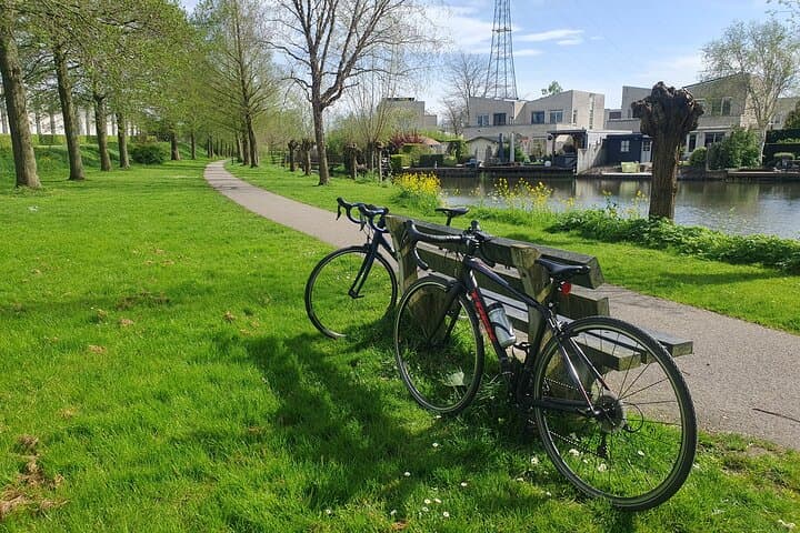 Full-Day Road Bike Rental in Amsterdam: Self-Guided Routes & Itineraries photo 2