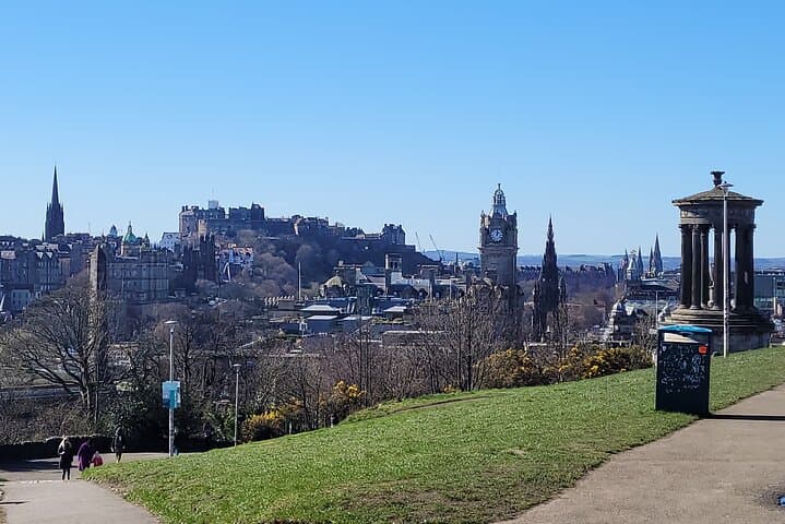Private Royal Edinburgh Tour — Edinburgh Castle, Holyrood & the Royal Mile photo 6