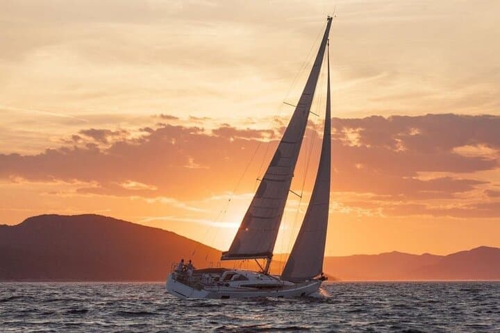 Private 3-Day Sailing & Snorkeling to Anegada, BVI — Wellness Charter