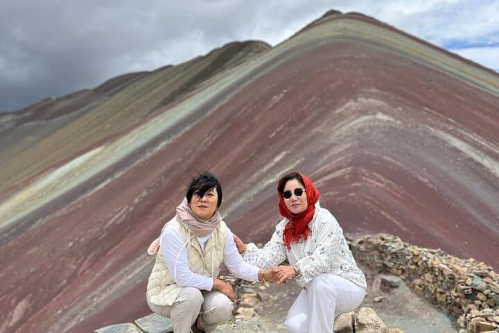 Full-Day Vinicunca (Rainbow Mountain) Guided Hike from Cusco photo 2