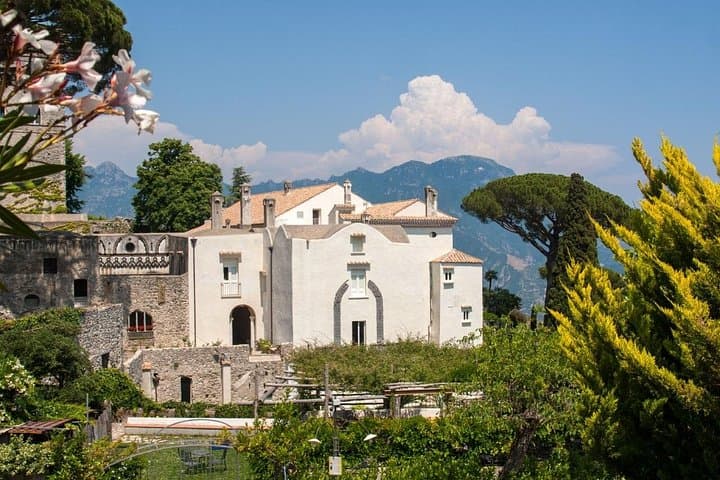 Private Family Walking Tour in Ravello — Villa Rufolo, Cimbrone & Coastal Views photo 2