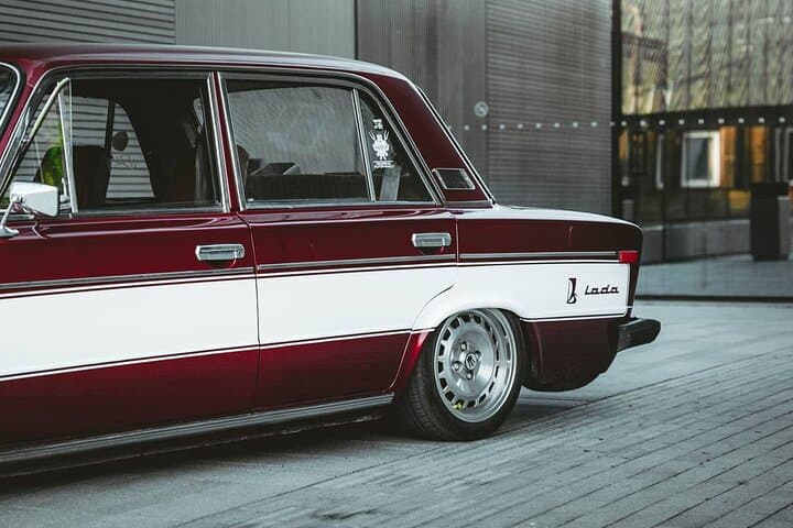 London Low-Rider Lada Private 2-Hour Tour: Tower Bridge to Covent Garden photo 3