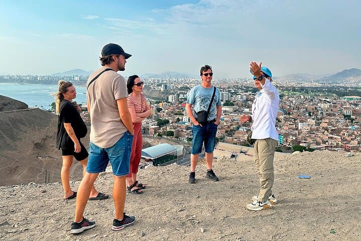 Lima Highlights Walking Tour: Miraflores, Barranco, Surquillo & Chorrillos