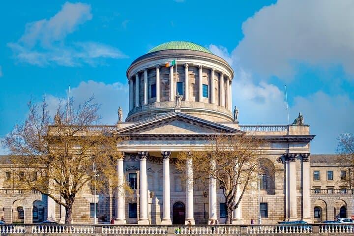 Private Dublin Discovery: Family-Friendly Historic Walking Tour in Dublin photo 4