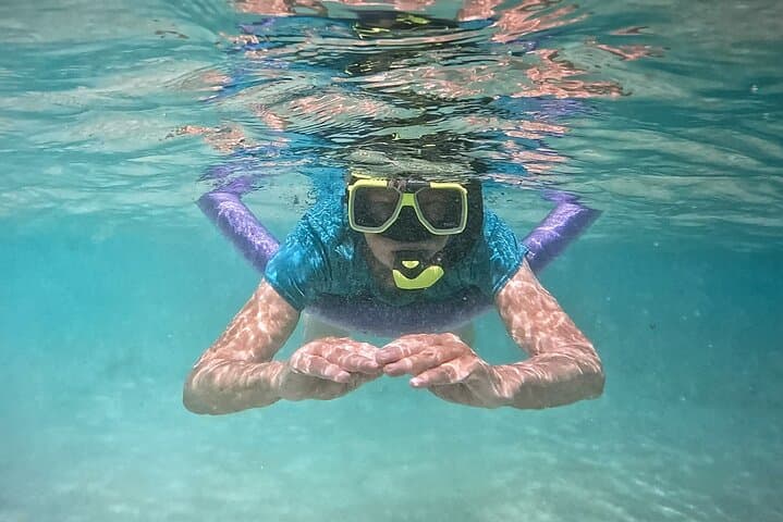 Bonaire Semiprivate 2-Stop Shore Snorkel: Turtle Gardens & Hidden Reefs photo 2