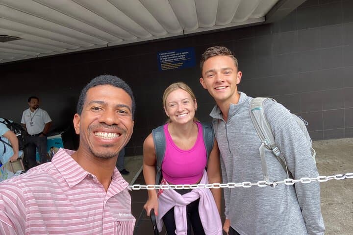 Private Transfer from Liberia (LIR) to Guanacaste Destinations — Comfortable Airport Shuttle photo 3