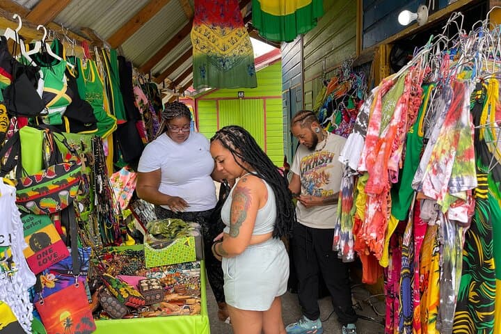 Montego Bay Historic Tour: Sam Sharpe Square, Croydon Estate & Rose Hall photo 2