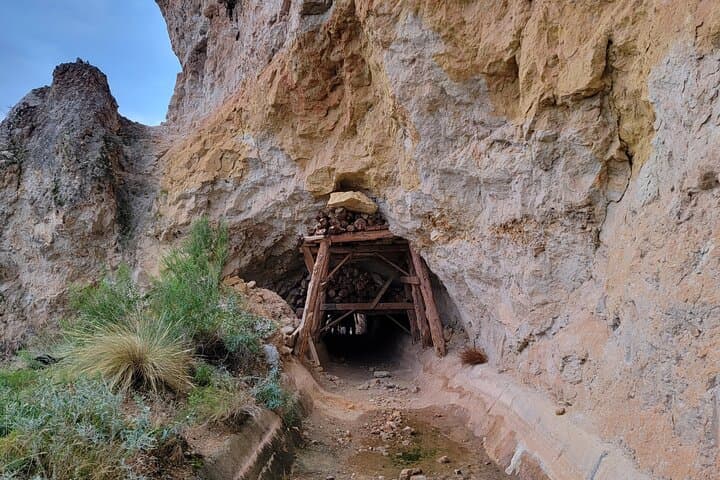 Hurricane Canal Tour: Hiking the Historic Irrigation Flumes Near Hurricane, Utah photo 4