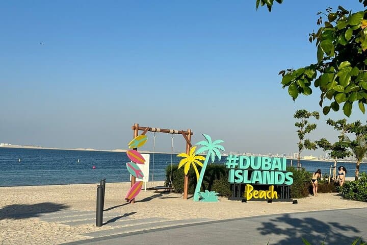 Private 4x4 Transfer to Dubai Islands Beach — Door-to-Door Beach Access photo 2