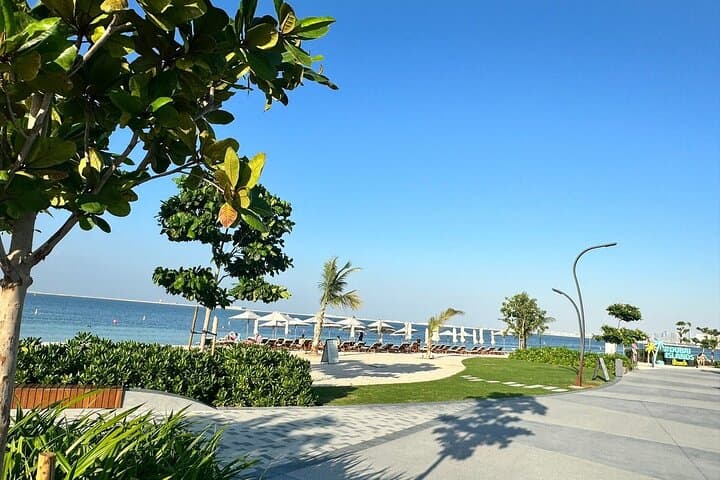Private 4x4 Transfer to Dubai Islands Beach — Door-to-Door Beach Access photo 5