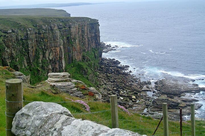 Northern Scotland by Train: 3-Day Highlands & Far North Coastal Adventure photo 2