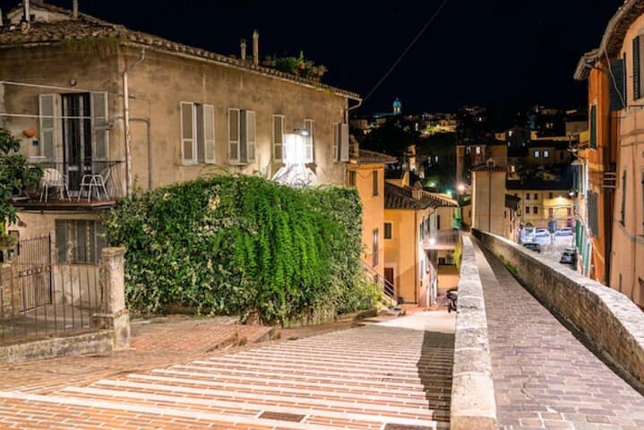 Perugia Scavenger Hunt: Self-Guided Walking Tour & City Sights photo 6