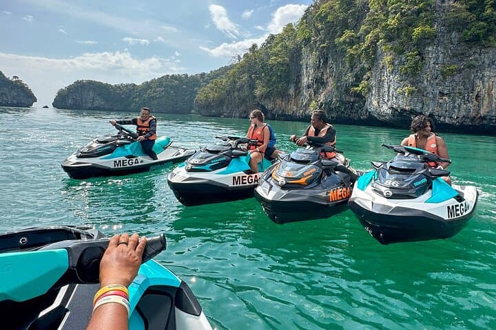 Langkawi Premium Jet Ski Tour to Dayang Bunting Island