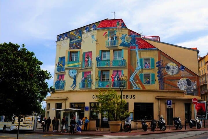 Cannes Scavenger Hunt: Self-Guided Sights Tour with Puzzle Trail photo 5