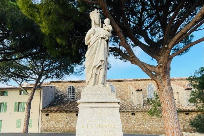 Cannes Scavenger Hunt: Self-Guided Sights Tour with Puzzle Trail photo 6