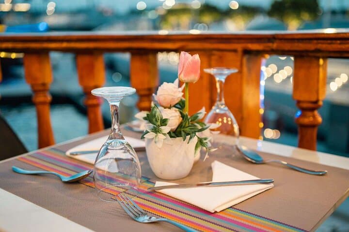 Dhow Cruise Dubai Creek: Dinner & Live Entertainment at Al Seef photo 3