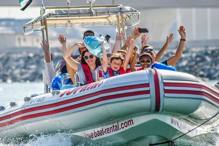 Speedboat Tour Dubai Marina: 90-Minute Palm, Burj Al Arab & Atlantis Sights photo 2