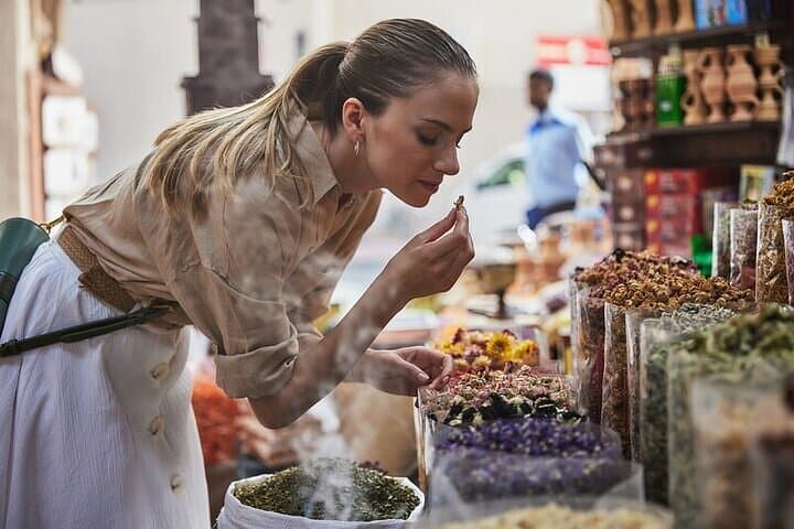 Dubai Top 20 Attractions: Burj Khalifa, Souks & Creek Private Tour photo 6