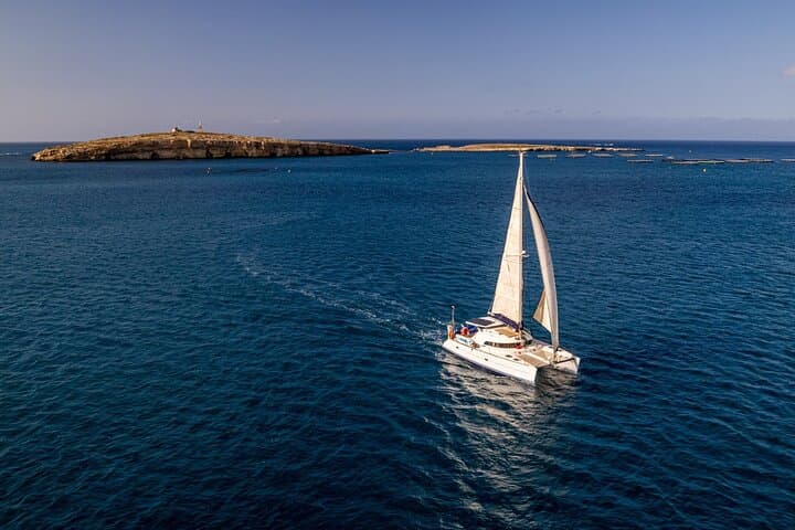 Private Catamaran Charter in Malta: Full-Day Cruise to Comino & Gozo