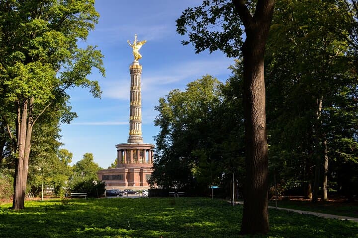 Berlin Self-Guided Photo Safari with Premium Photobook photo 3