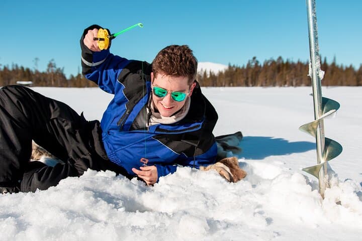 Snowmobile Safari and Ice-Fishing Lunch in Levi, Lapland photo 3