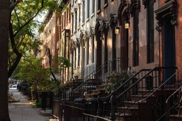 Brooklyn Street Food Walking Tour — Carroll Gardens, Cobble Hill & Brooklyn Heights Eats photo 3