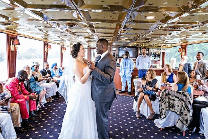 Volunteer Princess River Cruise Knoxville: Tennessee River Dinner & Sightseeing photo 4