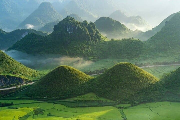 Ha Giang Loop 3-Day Private Car Tour: Ma Pi Leng Pass, Dong Van & Local Homestays photo 4