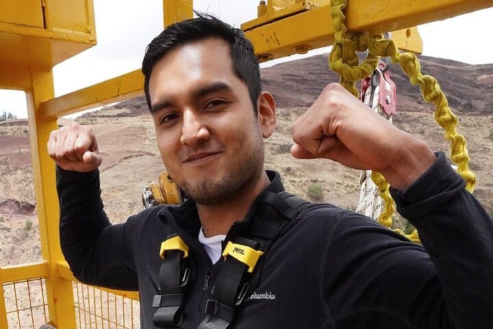 Leap Over the Canyons: Bungee Jumping Near Cusco photo 4