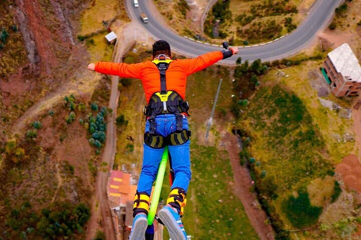 Leap Over the Canyons: Bungee Jumping Near Cusco photo 2
