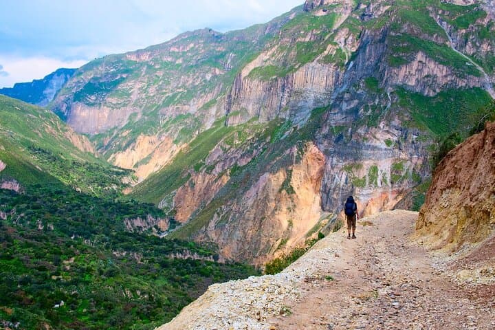 Colca Canyon 3-Day Trek: Condors, Sangalle Oasis & Thermal Baths photo 6