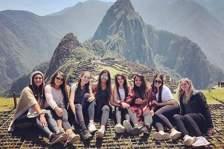 Machu Picchu 2-Day Expedition via Hidroeléctrica — Overnight in Aguas Calientes photo 4