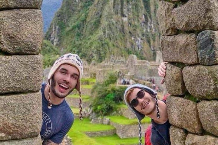 Machu Picchu 2-Day Expedition via Hidroeléctrica — Overnight in Aguas Calientes photo 2