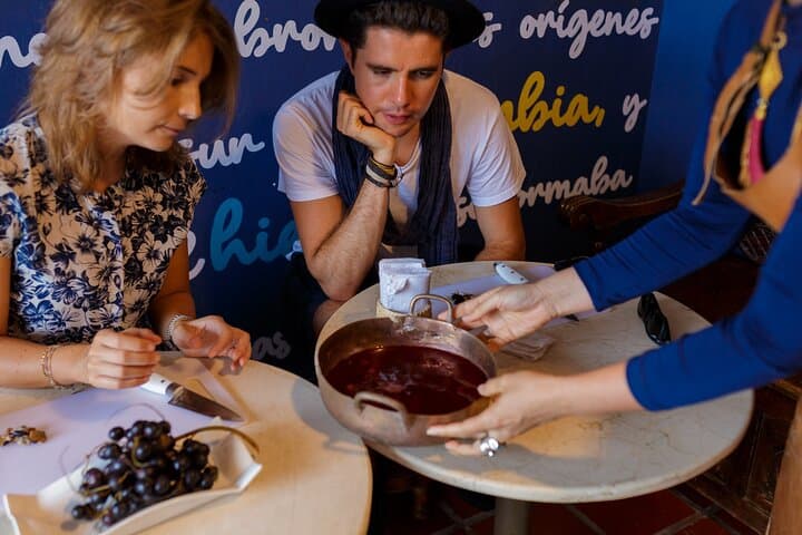 Colombian Fruit Tasting & Live Paila Ice Cream Experience in Cartagena photo 2