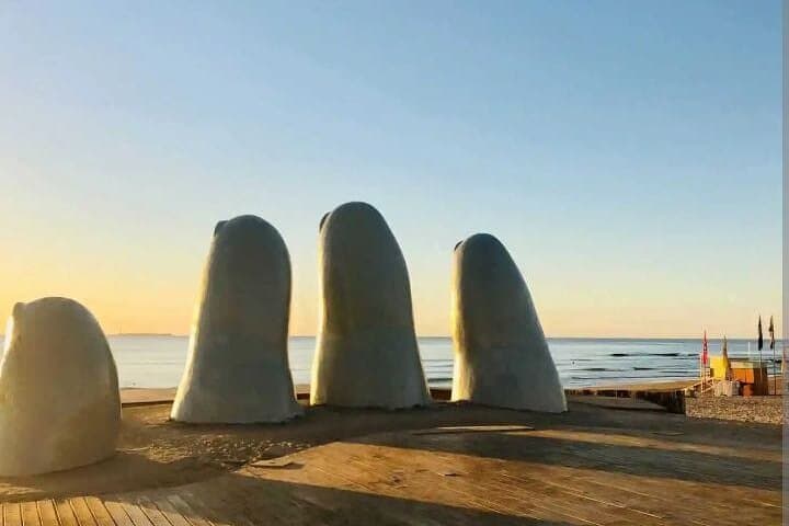 Private Have-It-Your-Way Tour in Punta del Este: Custom Coastal & Cultural Drive photo 2