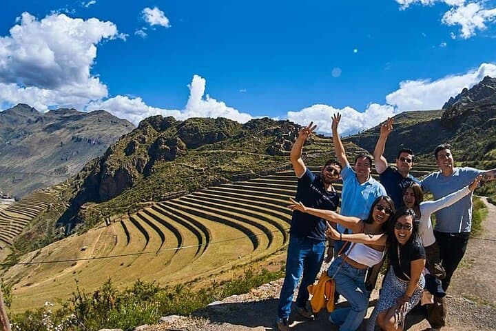 Sacred Valley VIP Full-Day: Chinchero, Moray, Maras, Ollantaytambo & Pisac