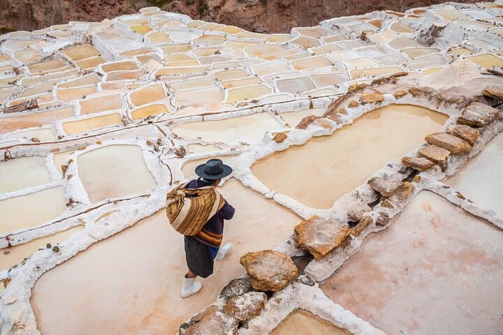 Sacred Valley VIP Full-Day: Chinchero, Moray, Maras, Ollantaytambo & Pisac photo 5