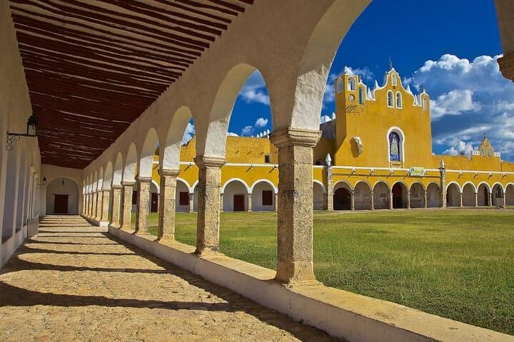 Day Trip to Chichén Itzá, Izamal & Yokdzonot Cenote from Mérida photo 6