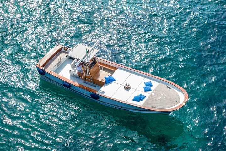 Capri by Boat: Private 2‑Hour Grotto & Faraglioni Cruise photo 2