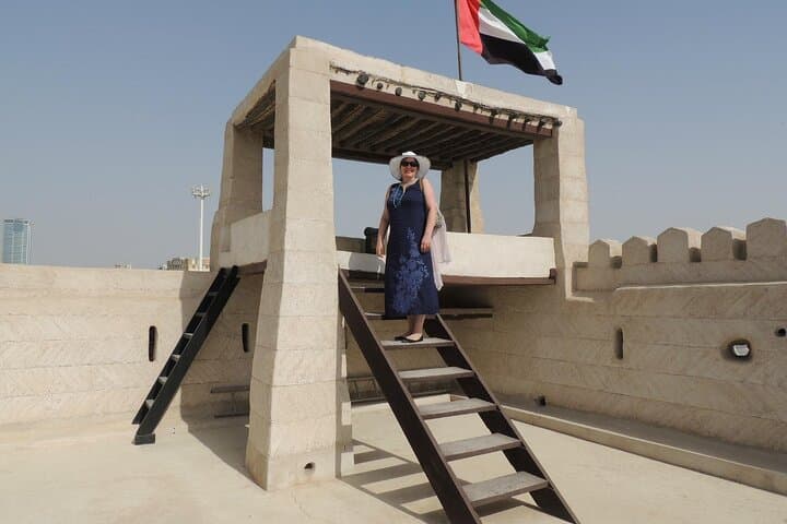 dubai-to-ras-al-khaimah-private-transfer-7-seater-comfort-and-flexibility photo 5