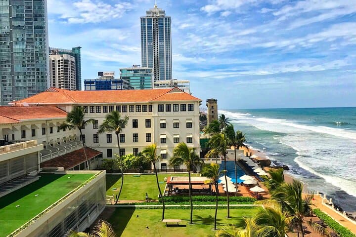 Private Colombo City Tour with Professional Driver — Customize Your Itinerary