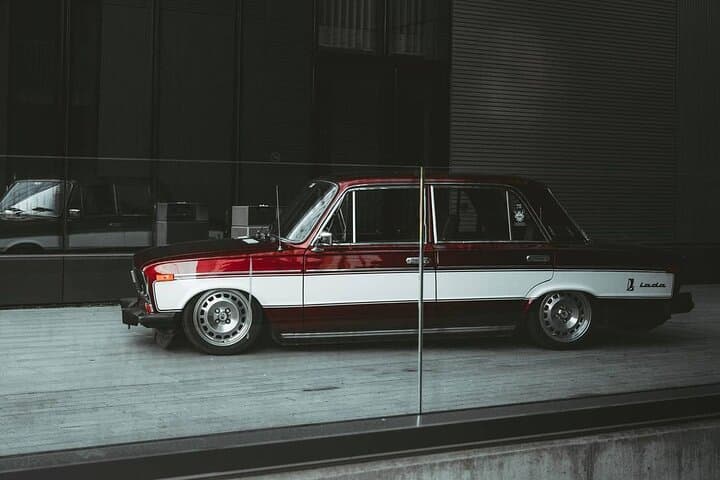 London Low-Rider Lada Private 2-Hour Tour: Tower Bridge to Covent Garden photo 4