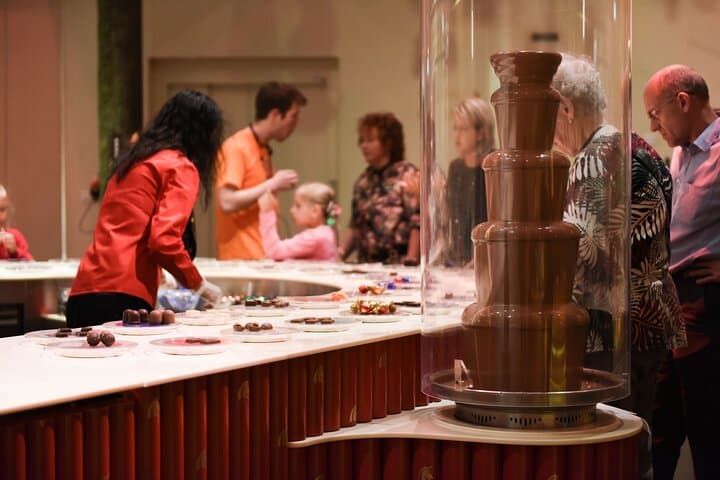 Sweet Switzerland: 7-Day Chocolate & Alpine Guided Tour from Zurich photo 2