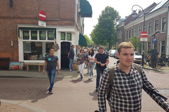 Haarlem 2-Hour Guided Walking Tour — Hofjes, Grote Markt & Canal Stories photo 2