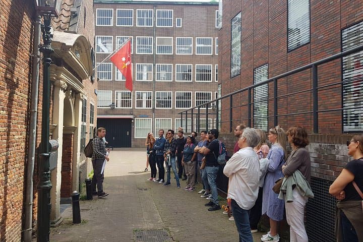 Haarlem 2-Hour Guided Walking Tour — Hofjes, Grote Markt & Canal Stories photo 5